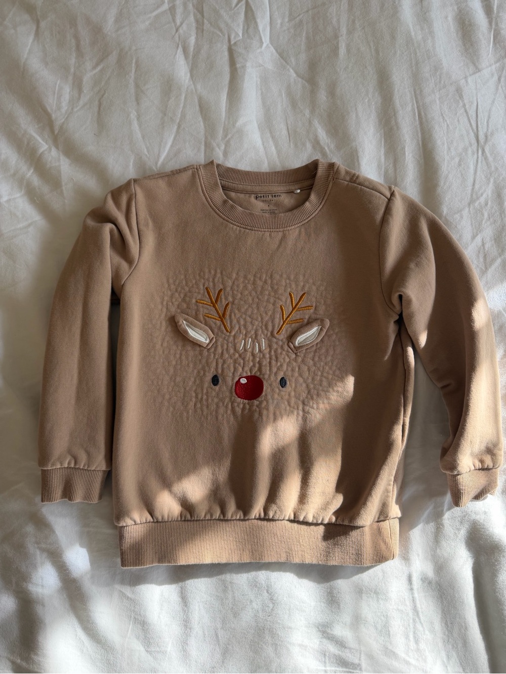 Petit Lem Kids Reindeer Sweatshirt in tan, size 4T